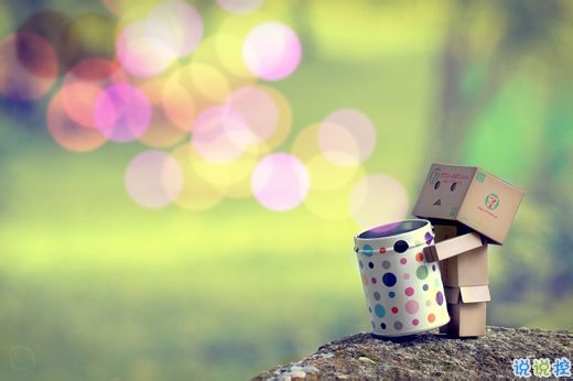 一個(gè)人感到孤獨(dú)絕望的說(shuō)說(shuō)帶圖片 黑夜難以入眠的悲情說(shuō)說(shuō)15