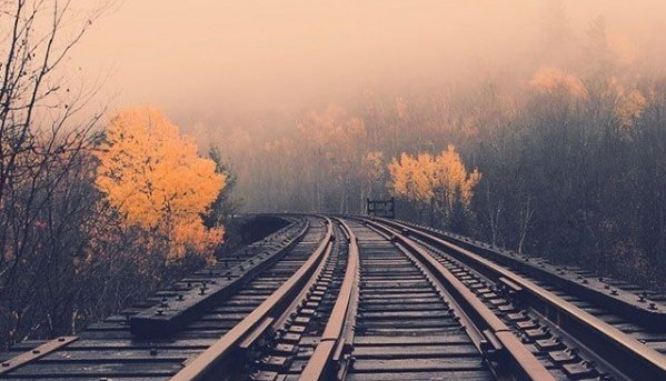 給你前進(jìn)動(dòng)力的勵(lì)志說(shuō)說(shuō)帶圖片 有哲理正能量7