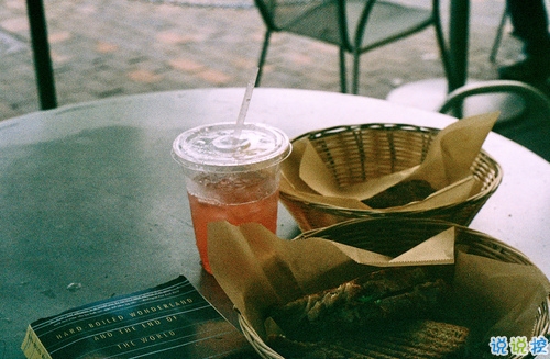 刺痛內心的傷感說說帶圖片 2019最新失落傷感的句子合集6