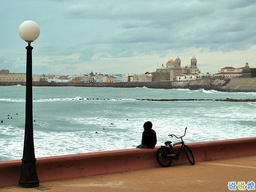 愛(ài)情中流過(guò)的眼淚的傷感說(shuō)說(shuō) 忍不住落淚的傷感說(shuō)說(shuō)大全2