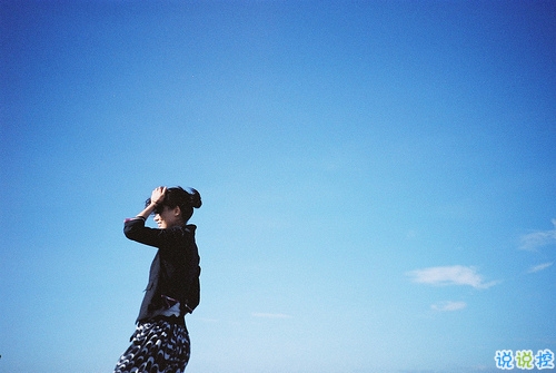 比較有詩意的愛情說說帶點傷感 傷感句子合集能走入女孩子內(nèi)心15