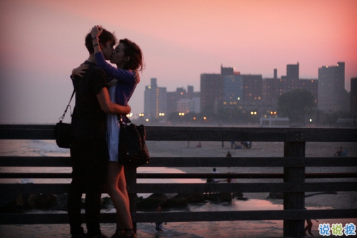 2019年除夕夜勵(lì)志經(jīng)典說說帶圖片 除夕夜微信說說簡(jiǎn)單一句話12