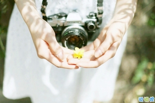 關(guān)于孤獨(dú)的經(jīng)典說說配圖 一個人孤獨(dú)的說說心情短語10