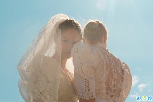 一個(gè)人感到孤獨(dú)絕望的說(shuō)說(shuō)帶圖片 黑夜難以入眠的悲情說(shuō)說(shuō)12