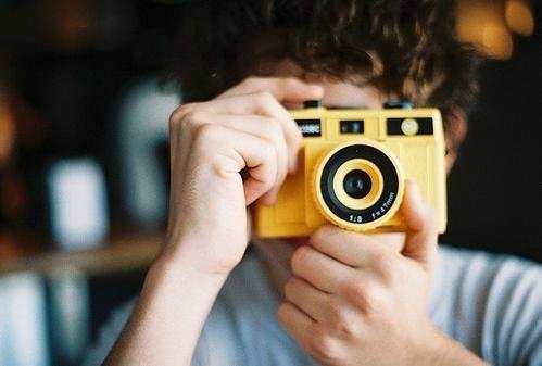 關(guān)于愛(ài)情的經(jīng)典精辟說(shuō)說(shuō)帶圖片 人一旦愛(ài)了一顆心就能百轉(zhuǎn)千回2