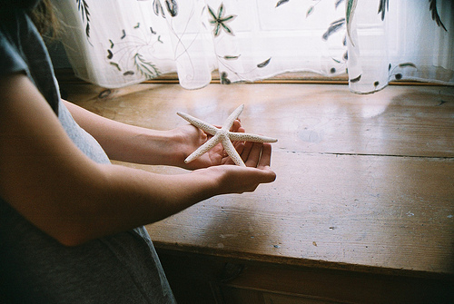 那些愛而不得的心酸和傷感圖片句子 似曾已看過極光海洋和彩虹1