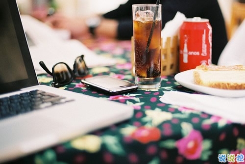 人生路上不斷拼搏的個(gè)性說(shuō)說(shuō)帶圖片 2019最新微信勵(lì)志個(gè)性說(shuō)說(shuō)配圖1