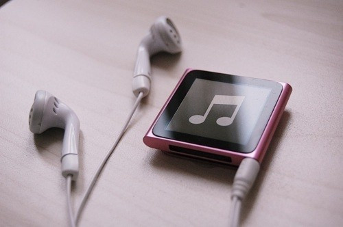 適合心情不好沮喪時(shí)看的勵(lì)志正能量說說帶圖片 應(yīng)該更積極地想辦法而不是努力地找退路15