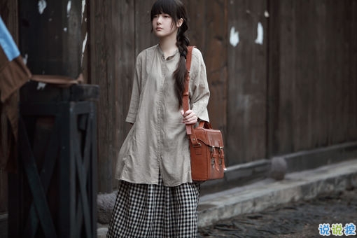 適合朋友圈發(fā)自拍的文案 女生發(fā)自拍的配文獨特有趣6