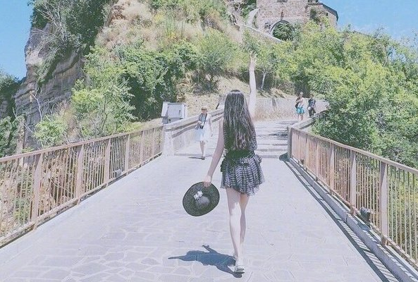 最近知乎上很火的生活說說很現(xiàn)實的圖片說說2