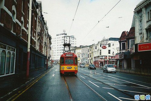 一個人有些孤獨的簡單圖片說說 用一生時間與你話別10