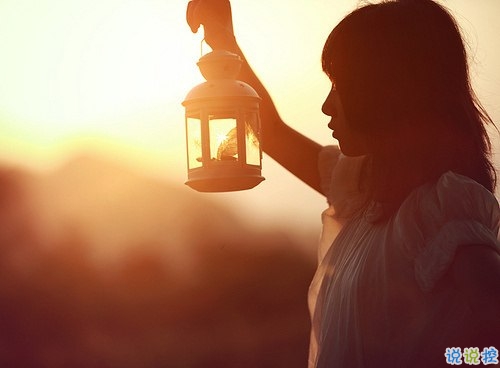 2018失落傷感后的圖片說(shuō)說(shuō) 帶有治愈系的傷感說(shuō)說(shuō)配圖6