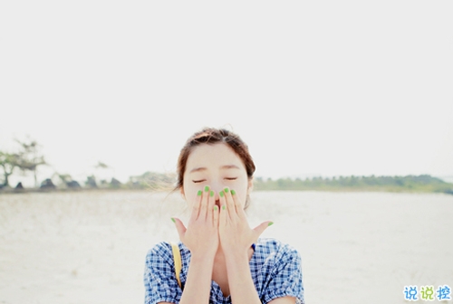 我們都琢磨不透的愛情說說帶圖片 忘記一個人的傷感說說心情3