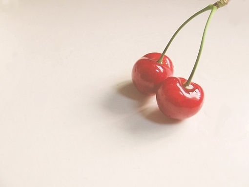 有哪些詩歌讀到后心里像開出了一朵花？3