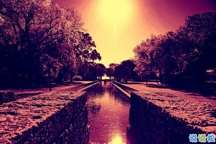 男生傷感說說心好累了 男生發(fā)朋友圈的傷感難過句子2