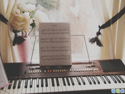 唯美簡單的愛情說說帶圖片 去見你想見的人吧10