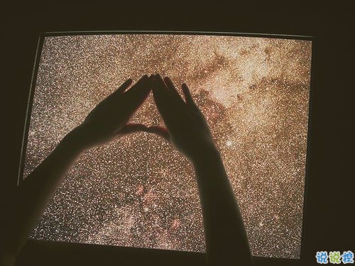 一個人獨處時候的孤獨是什么感覺呢？12