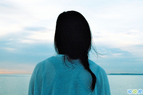 2019最新霸氣獨特的說說帶圖片 現(xiàn)在很受歡迎的一些個性句子8