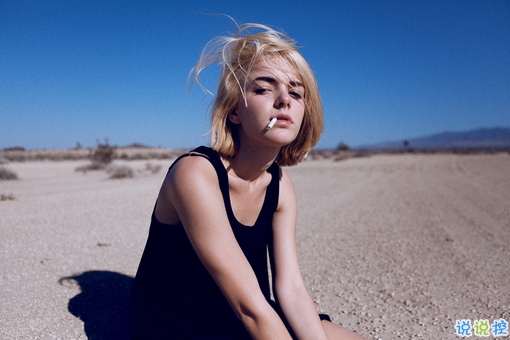 2019年除夕夜勵(lì)志經(jīng)典說說帶圖片 除夕夜微信說說簡(jiǎn)單一句話2