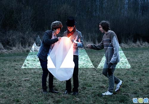 唯美簡單的英文說說帶圖片 世人萬千種浮云莫去求4