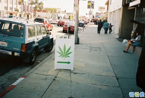 期待明天內(nèi)涵勵志說說致自己配圖 對未來充滿希望的經(jīng)典勵志說說2