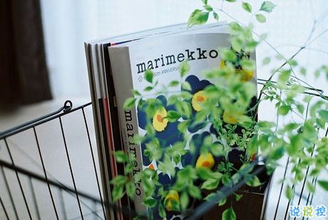 2018失戀的句子說說心情配圖 你永遠(yuǎn)也看不到我最寂寞時(shí)候的樣子12