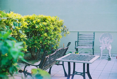 關(guān)于生活的有點傷感但很現(xiàn)實的圖片說說 哭也不會改變什么這個世界從來不會對任何人溫柔7