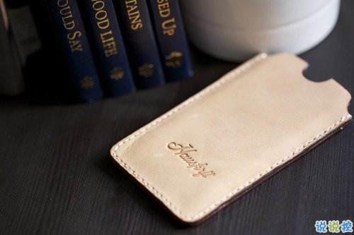 陌生城市瞬間感到孤獨(dú)的傷感句子 一個(gè)人有點(diǎn)無奈和心酸的句子1