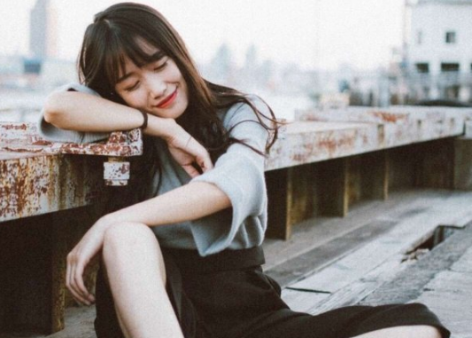 戀愛中喜歡一個(gè)人的甜蜜心情說說 山水溫柔你也溫柔1