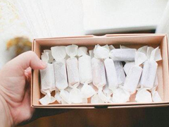 關(guān)于友情的經(jīng)典個(gè)性說說 友誼天長地久的個(gè)性說說