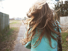 很成熟很現(xiàn)實的一段話經(jīng)典說說 寫給90后00后的成熟現(xiàn)實的生活說說