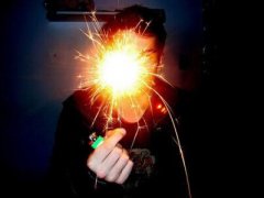 男生搞笑說說大全：如果帥是一種錯(cuò)，那么我愿意一錯(cuò)再錯(cuò)