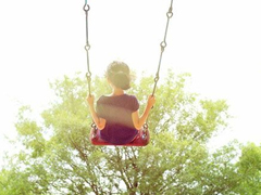 從生活中悟出的人生哲理經(jīng)典說說 太經(jīng)典了的人生現(xiàn)實說說可以發(fā)微博