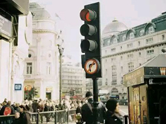 時間和愛情哪個更彌久的愛情說說 時間可能讓我們忘了愛情的說說