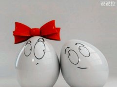 搞笑QQ說(shuō)說(shuō)大全：嫌對(duì)象消息回的慢怎么辦？換我，我回得快