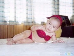 搞笑的說說段子：你說一句操，我就在心里默默為你鋪好了床