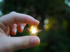 青春勵(lì)志經(jīng)典說說大全帶圖片 好聽又特別有哲理的一些話