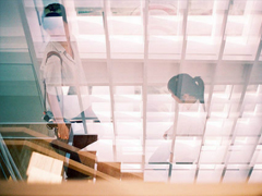 讓人撕心裂肺的唯美說(shuō)說(shuō)配圖 愛(ài)令人窒息的句子大全帶圖片