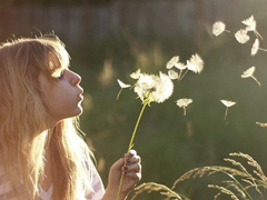 最新適合畢業(yè)季發(fā)的說說帶圖片 時光不老我們不散