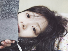 文字控偏愛(ài)的治愈系溫暖說(shuō)說(shuō)帶圖片 我與世界只差一個(gè)你