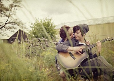 文藝說說帶圖片：就算世界荒蕪，總有一個人會是你的信徒