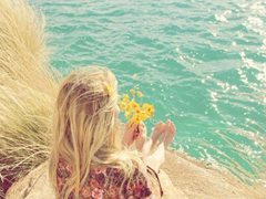 2019晚安勵志說說帶圖片 能夠給人安全感的句子經(jīng)典勵志