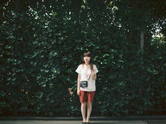 關(guān)于成長(zhǎng)和青春唯美有道理的句子帶圖片 每個(gè)人都是自己的英雄