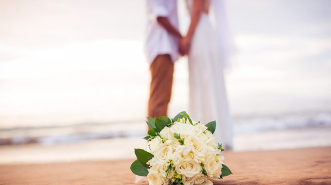 女生超甜的心情說說關(guān)于愛情帶圖片 很甜很撩的話適合發(fā)朋友圈配圖