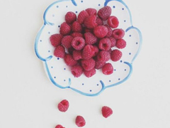 戀愛時的甜蜜小情話溫柔的句子帶圖片 我奔向你就像奔向未來