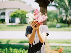 學(xué)會(huì)堅(jiān)強(qiáng)堅(jiān)持自己的夢想的個(gè)性說說帶圖片 要堅(jiān)強(qiáng)走下去的說說發(fā)朋友圈