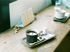 正能量的句子經(jīng)典語句 一些很經(jīng)典精辟的感悟人生句子