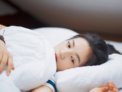 關于那些悄悄喜歡一個人的心情的心酸句子和圖片