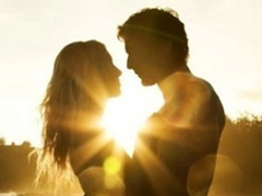 2018公布戀情的說說簡單點 適合女生公布戀情的簡短說說一句話