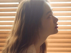 愛情傷感說說大全讓人感同身受 一想到你就會(huì)特別的難過